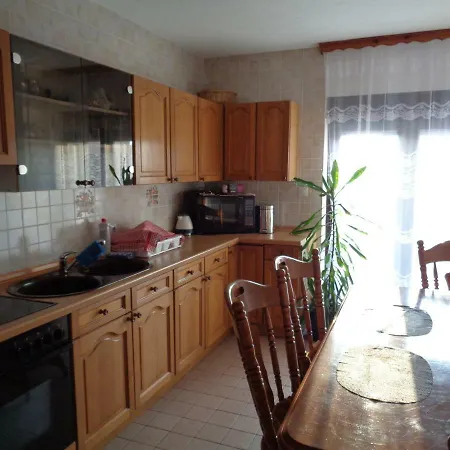 Sobe Amira Pensjonat 3*